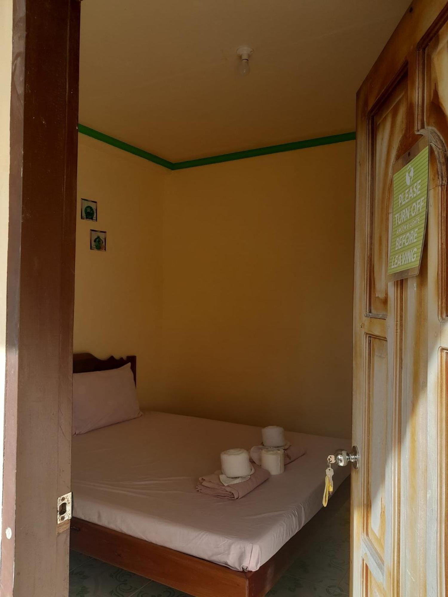 סיקיהור Enrico'S Guesthouse מראה חיצוני תמונה